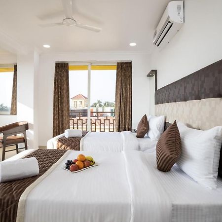 Sairaj Beach Resort Calangute Ngoại thất bức ảnh